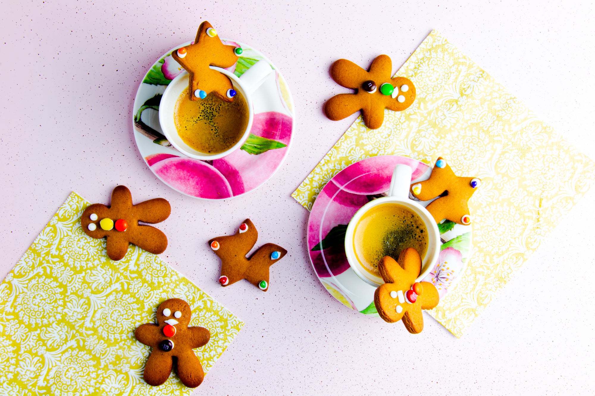 Mini Gingerbread Coffee Cup Cookies